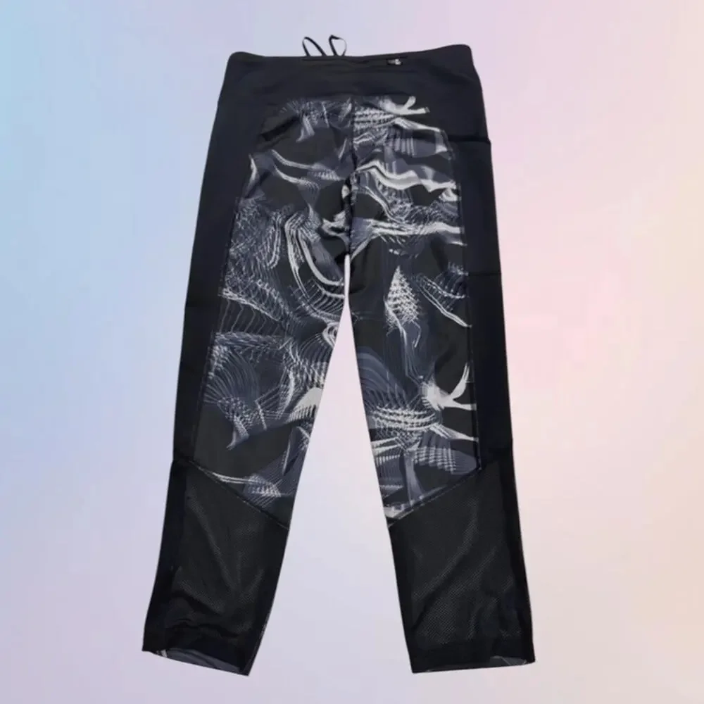 Nike Running Woman’s Small Black Leggings